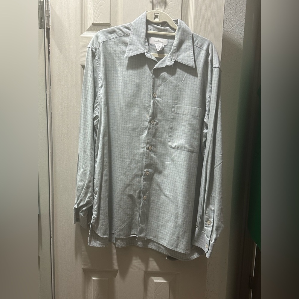 ermenegildo zegna shirt gray color Size Large Pre Owned Gently Worn.